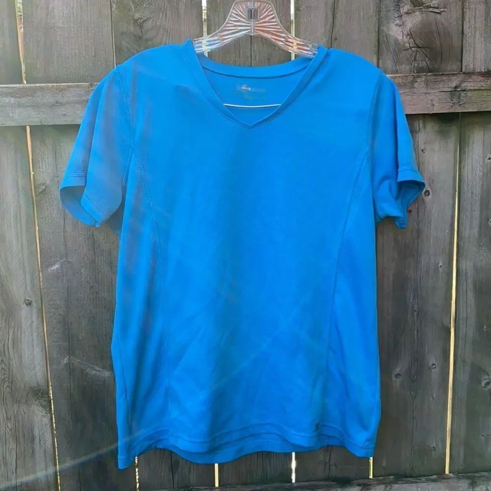 Xposure Blue athletic tee sz. L